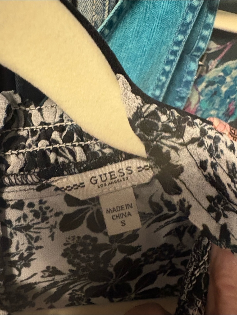 Guess Black and White Floral Ruffled Neck Blouse size small, EUC - Picture 2 of 4